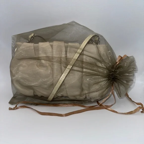 STAUD Bean Cream Convertible Bag / Clutch - Picture 15 of 16